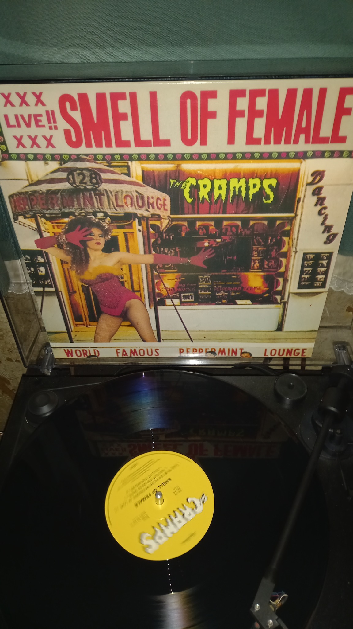 The Cramps - Smell of Female, 1983, Big Beat Record. 2011 reissue.