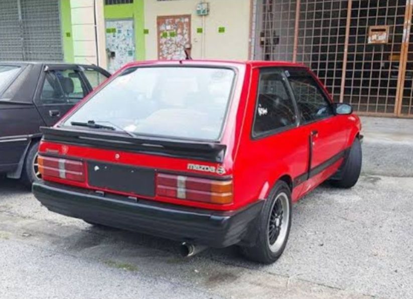 Who remembers my Mazda 323 🫶😍💕