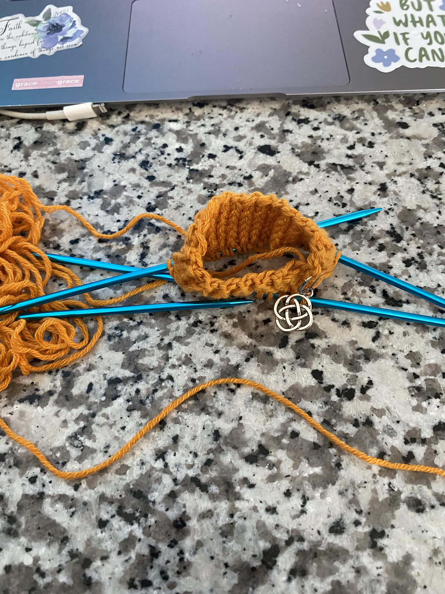 Tips for knitting with double pointed needles