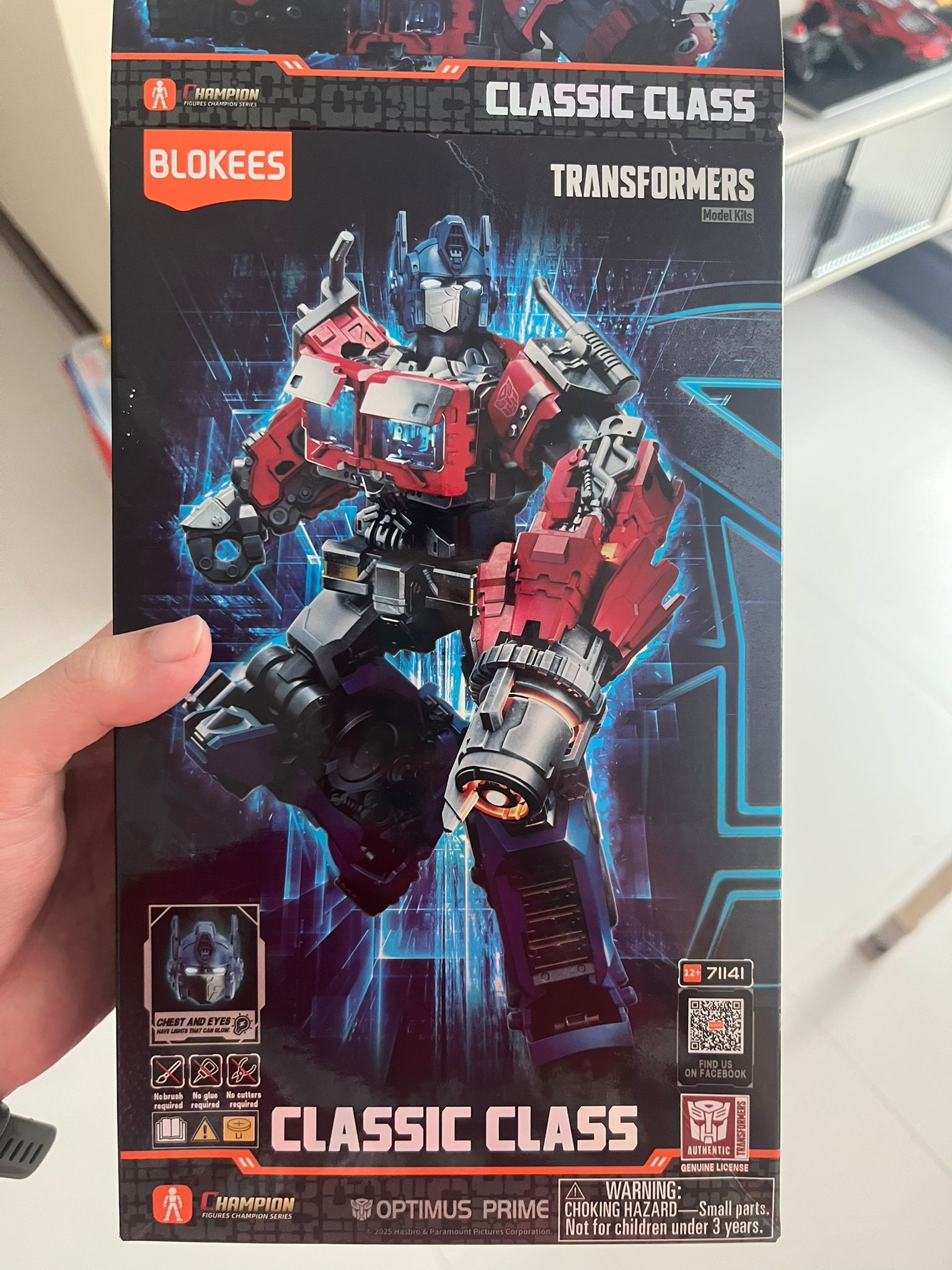 Hi, is anyone selling part of this Optimus Prime? Can PM if got