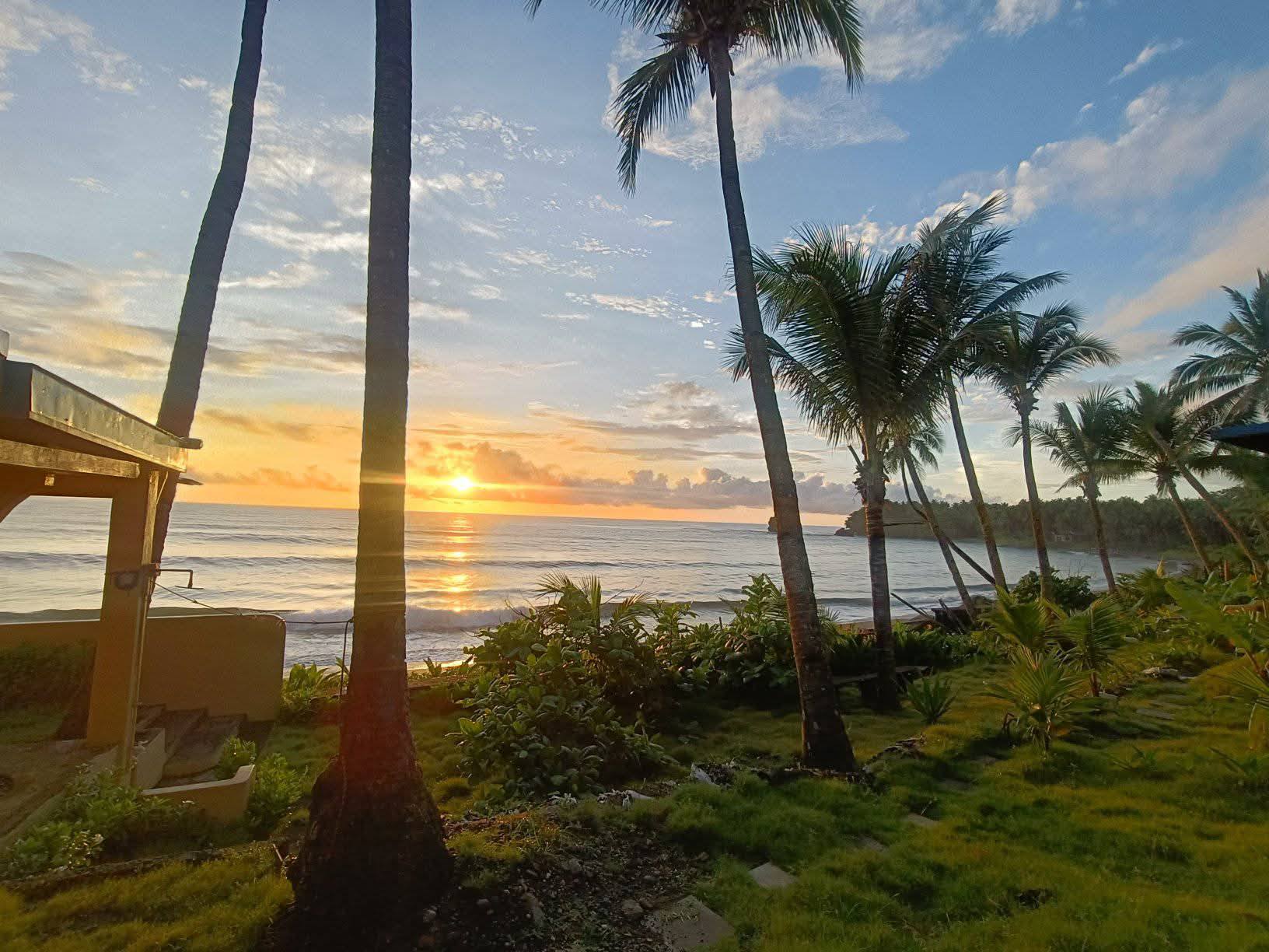 For Rent, Surfing House Omawas Eastern Samar