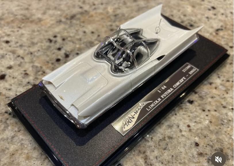1955 Lincoln Futura Concept Car HRN Model 1/64 This looked like a