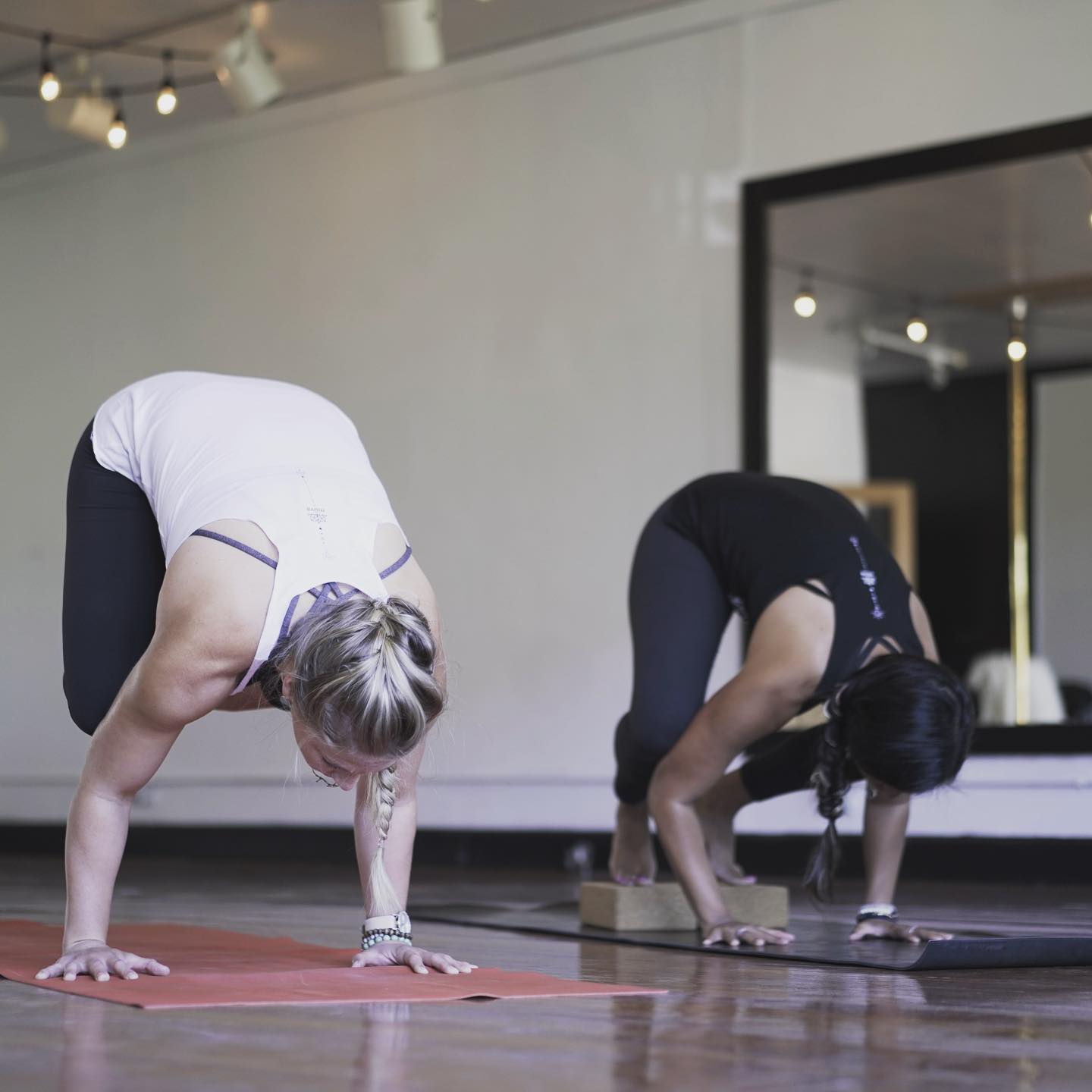 Do your wrists feel... - MUVA Dynamic Movement Education
