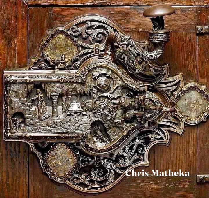 【戦前アンティーク】明石製金庫 鍵穴カバー 菊紋 骨董 リペアパーツ 当時物 This is a door lock. Frank Koralewski .. (1872-1941) This lock
