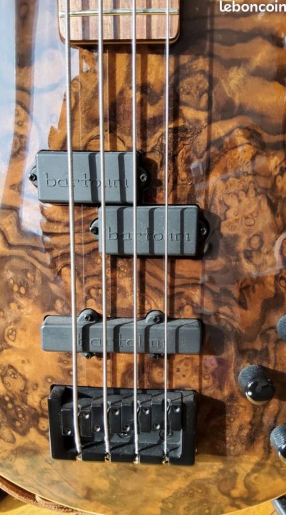 Spector Legend bass with Bartolini pickups