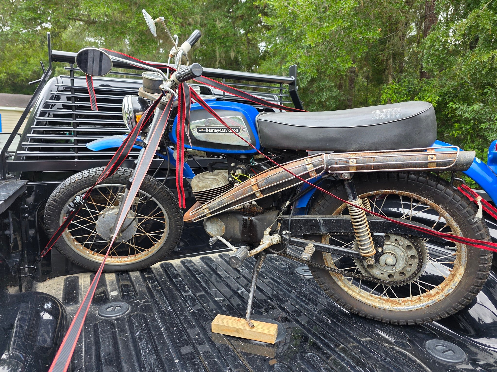 Restoring 1972 Rapido 125cc motorcycle