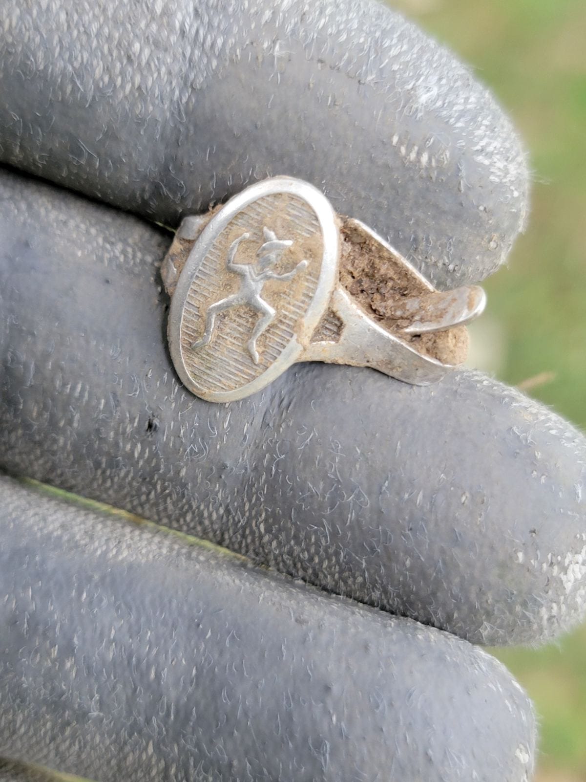 What is the information about RB Sterling jewelry?