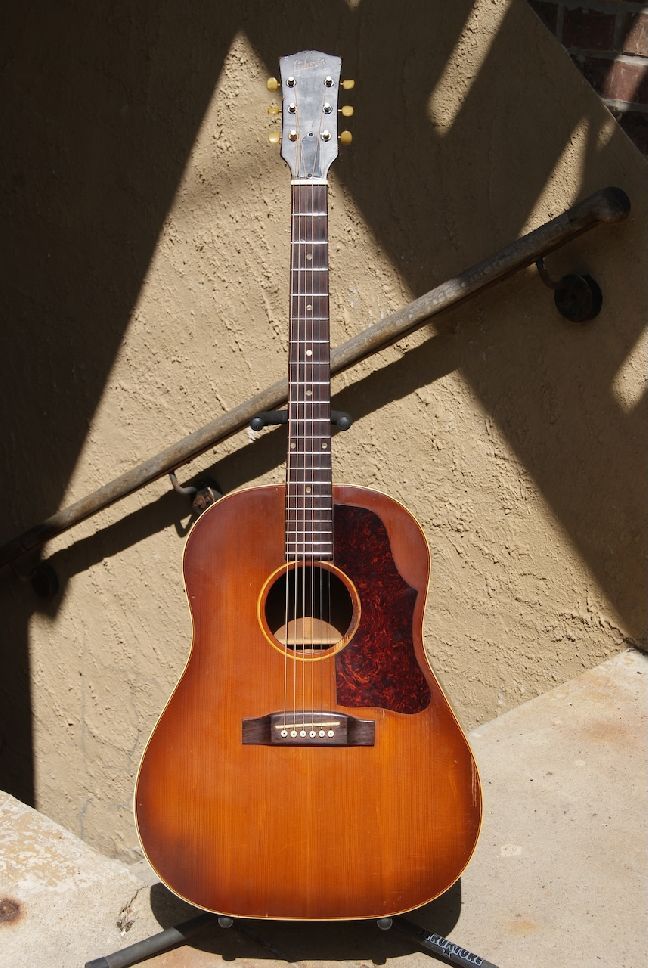 Gibson Custom Shop J-45 Vintage review