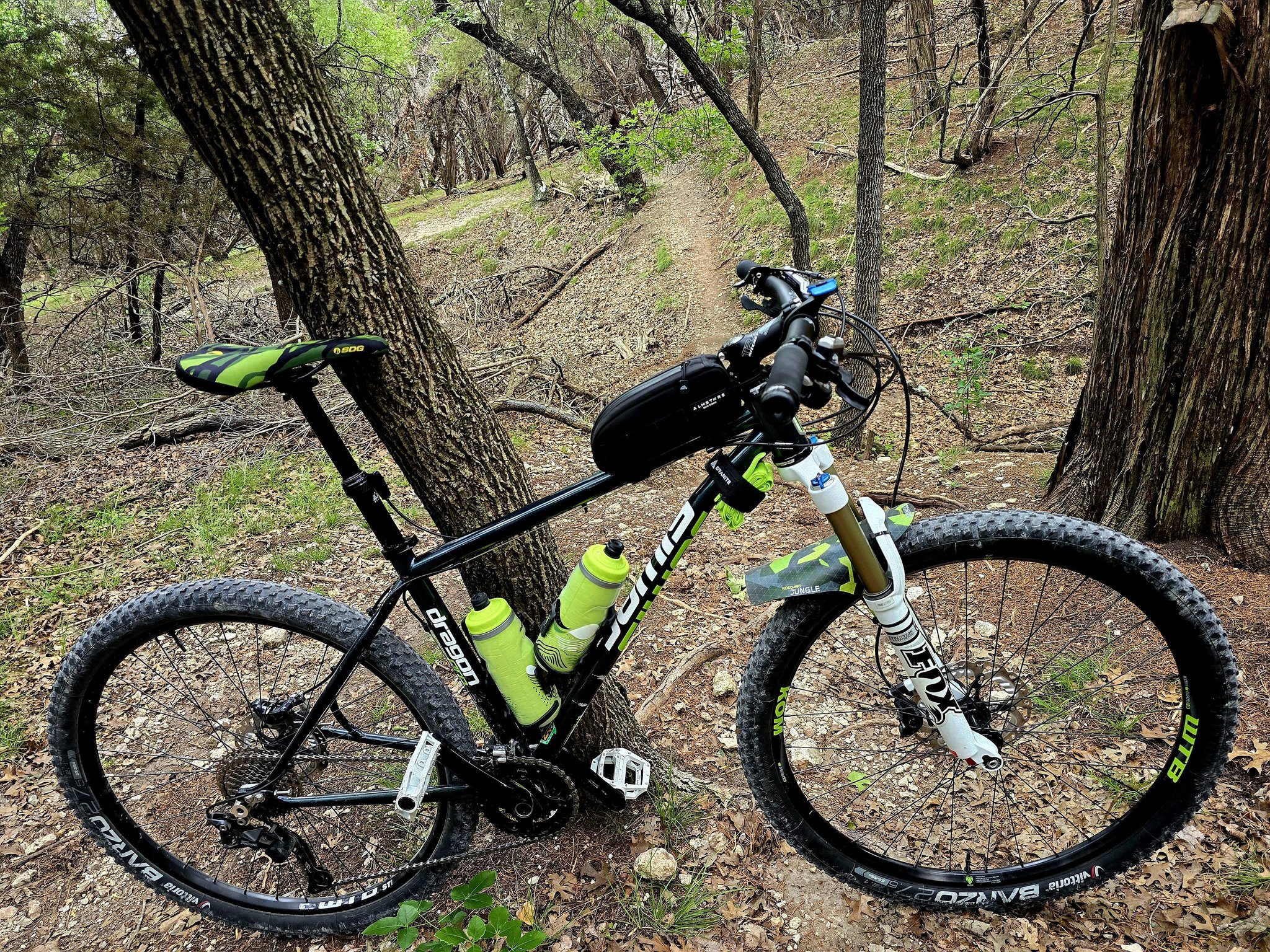 2015 Jamis Dragon Pro 650b(853 Reynolds Steel)...very fun bike on 