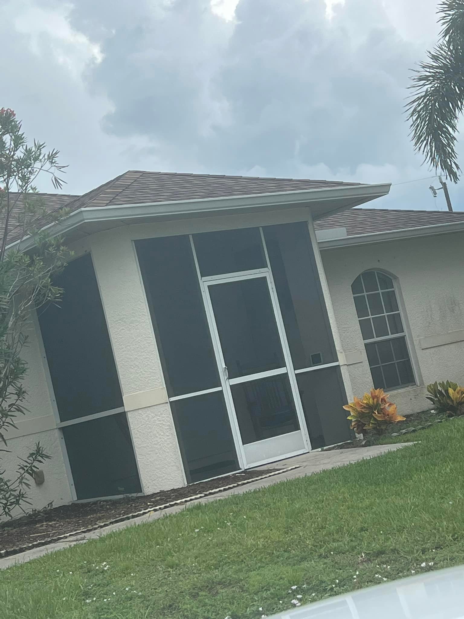 Screens Fast LLC/All Around Screens LLC