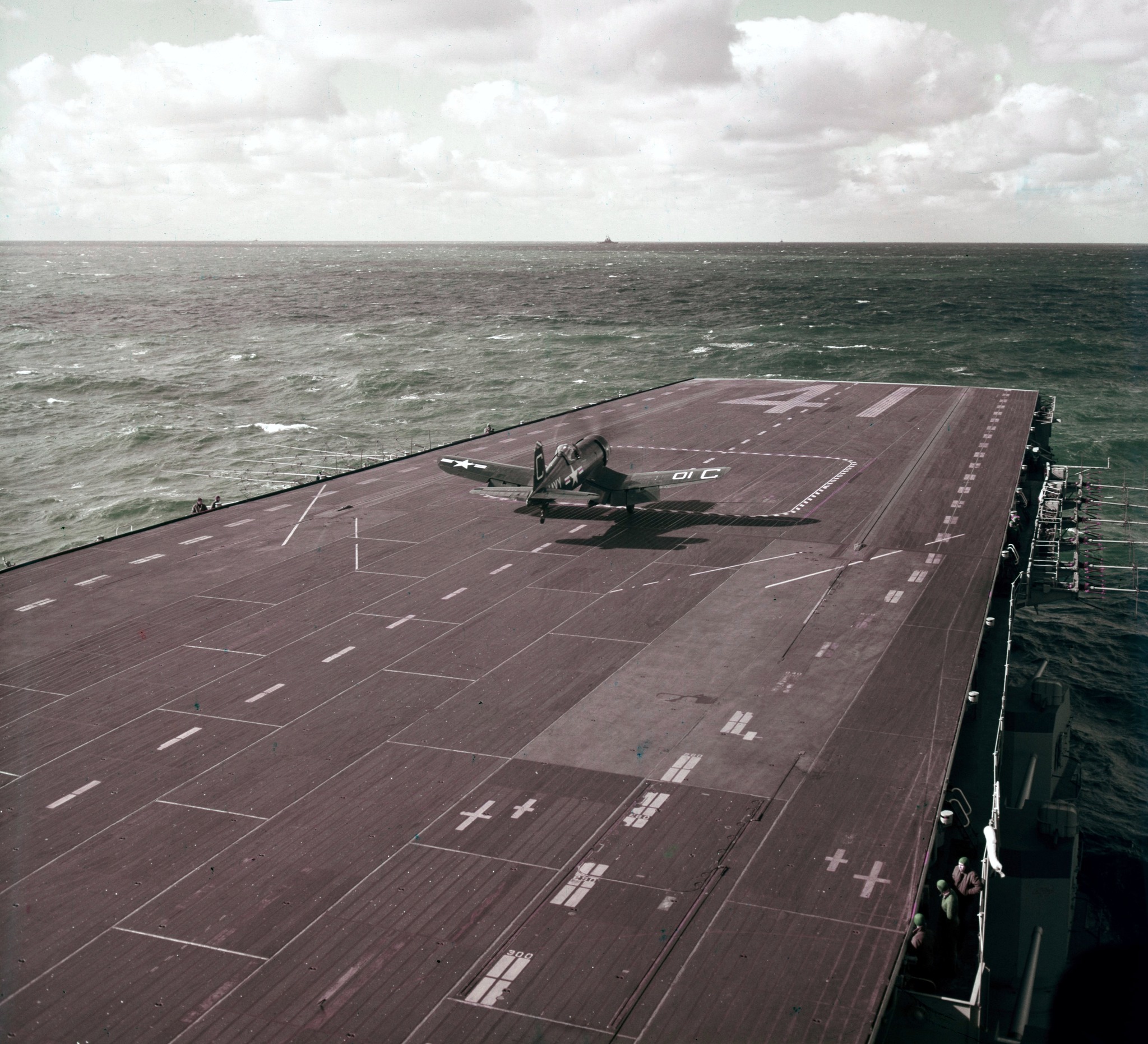 I Love Warships - Launching Aircraft from Flight Deck of USS Midway ...