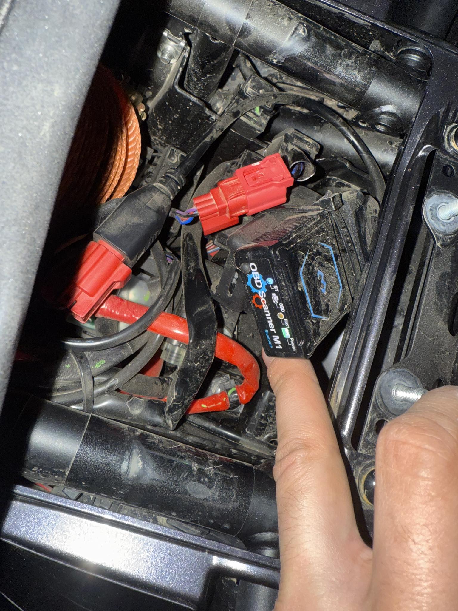 Obd m1 still turned on after motorcycle being turned off for 2 