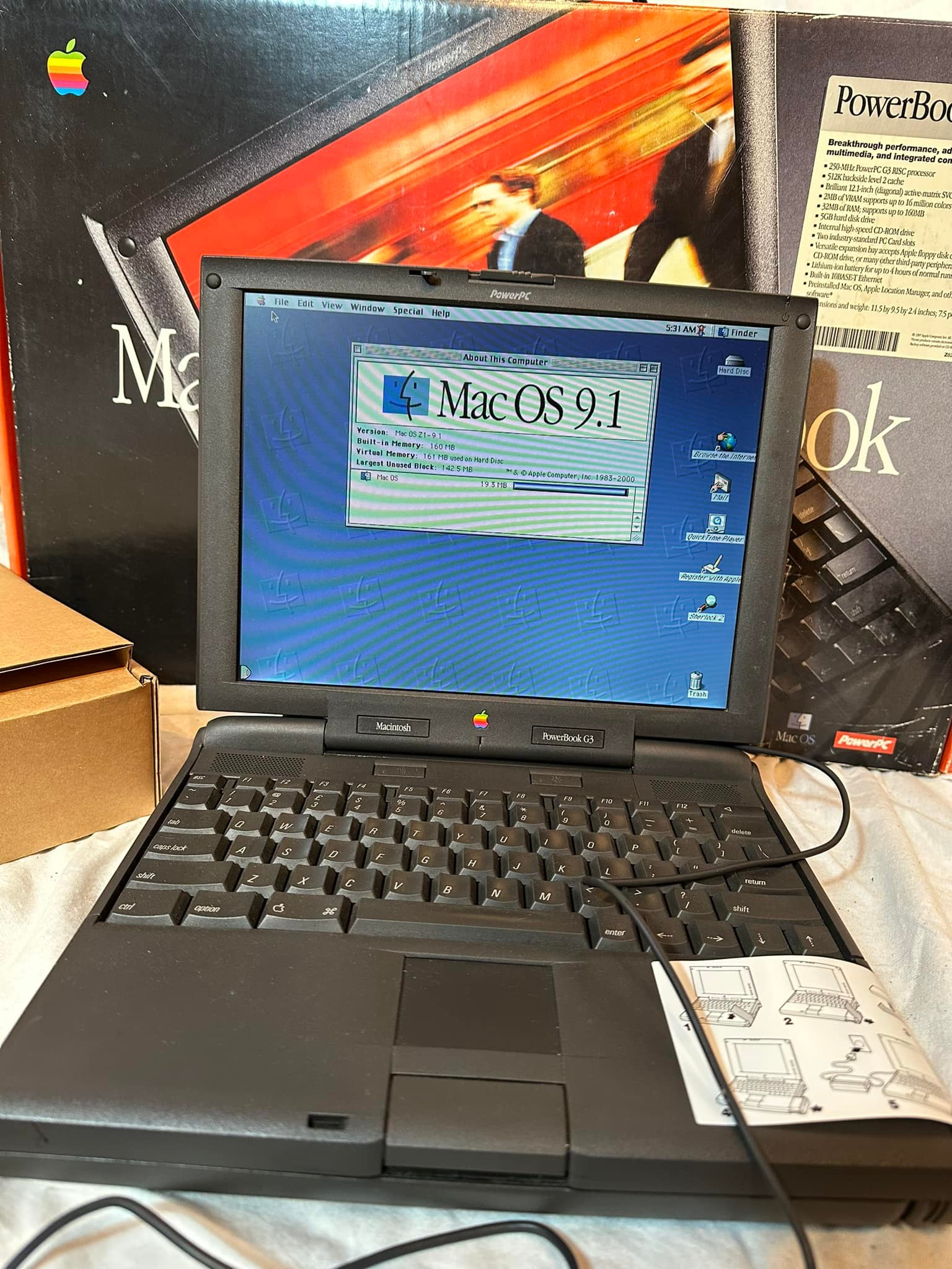 Macintosh Powerbook 3400c in pristine condition found
