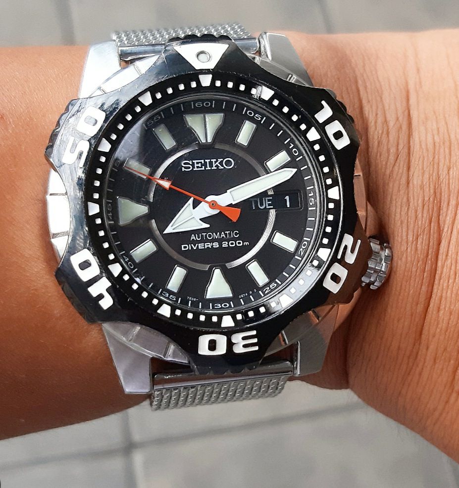 Seiko x Kawasaki Ninja ZX-10R limited edition watch