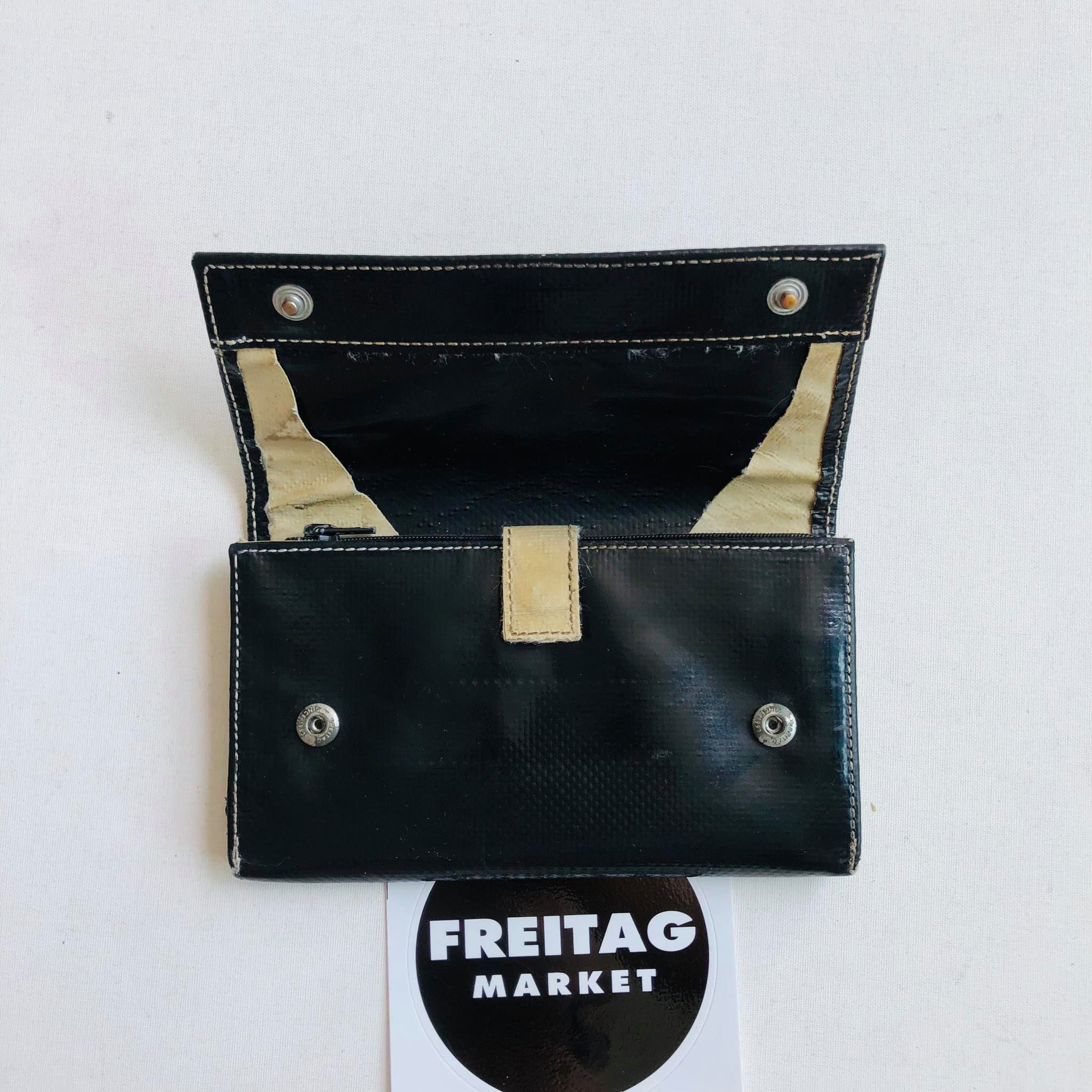 🇨🇭F59 SAMANTHA🇨🇭ALLBLACK ⚫️ กระเป๋าใส่เงินใส่บัตร ทรงยาว