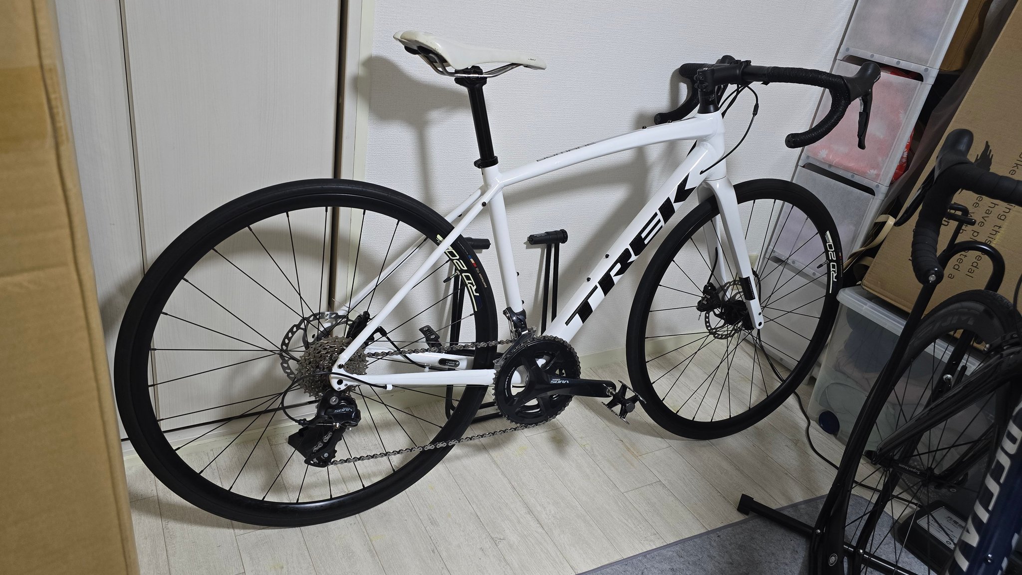 Trek Domane Al3 2022 for sale in Osaka