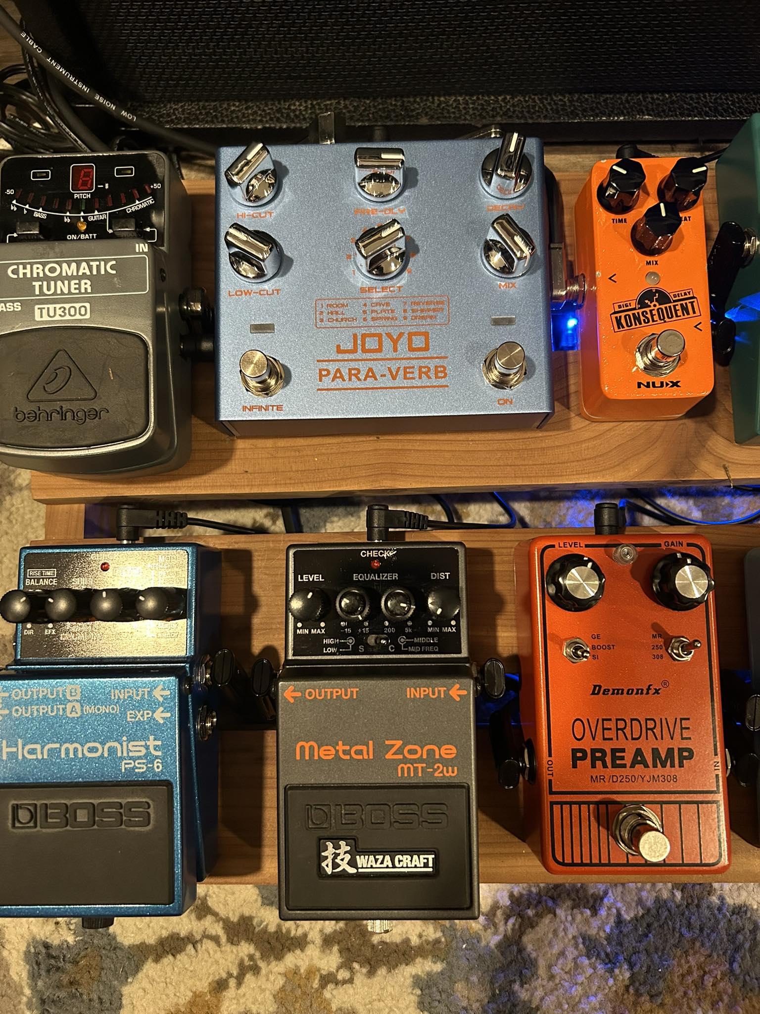 Joyo Para-Verb and Boss Waza Craft Metal Zone pedals review