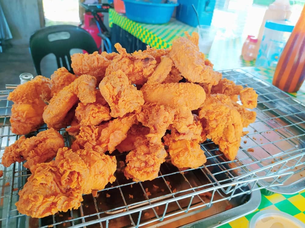 Ayam goreng seringgit