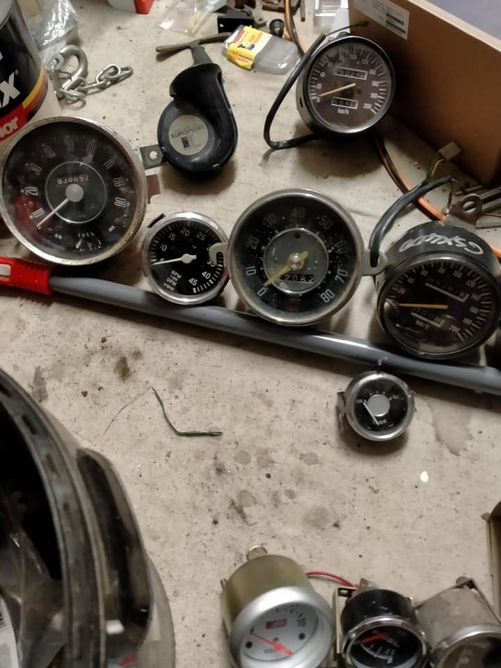 Car gauges - Measuring Tools & Sensors - Feilding, New Zealand ...