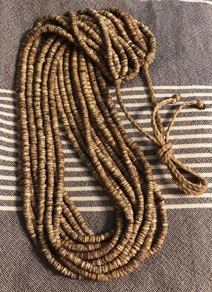 Santo Domingo Pueblo 10-strand olive shell heishi necklace