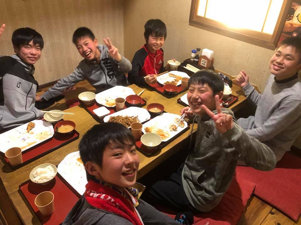 Jフィールド岡山 U 12 大阪遠征1日目 怪我人 体調不良なし こだわり 本当にそれで満足か Facebook