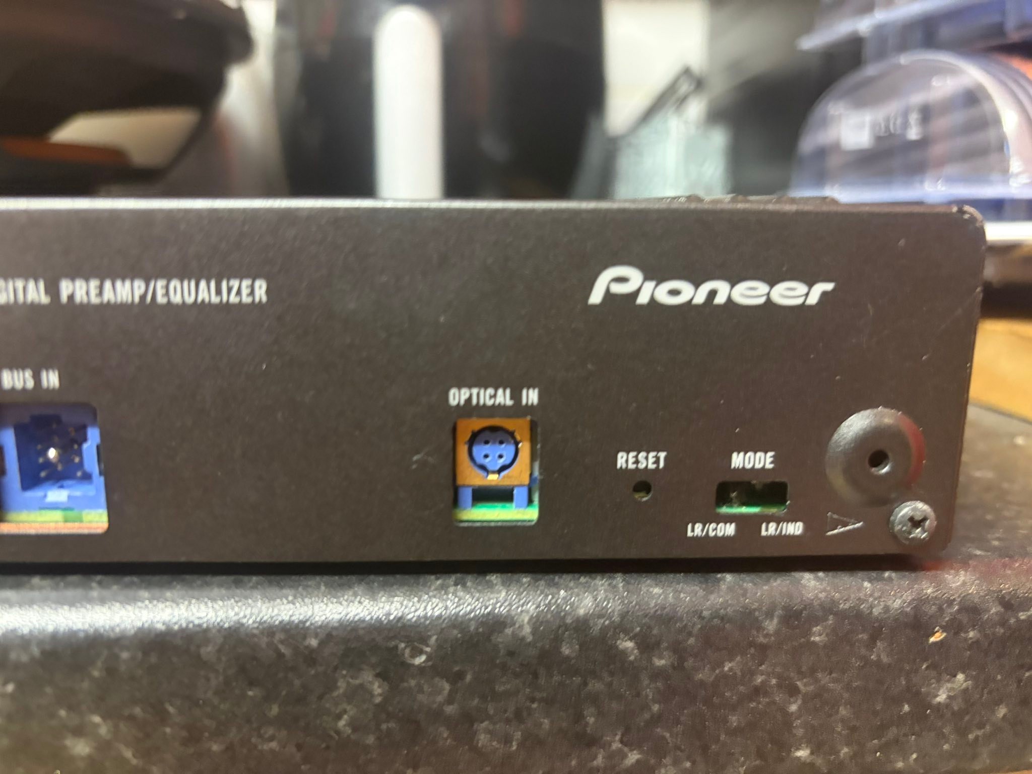 Pioneer Carrozzeria DEQ P9 Digital 5.1-Channel Audio Processor