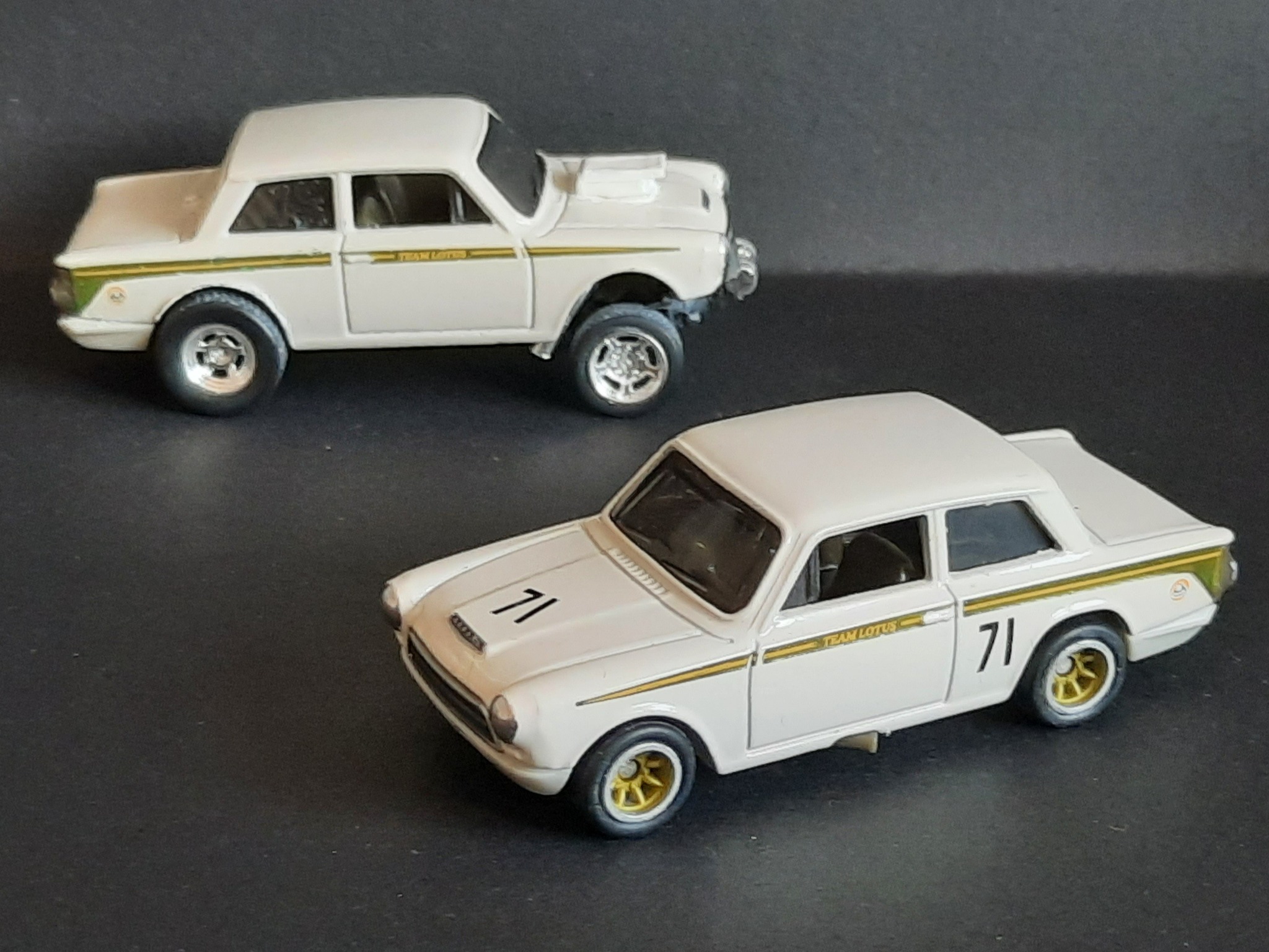 Finally got my hands on my first-ever 1/18 scale Mk1 Lotus Cortina
