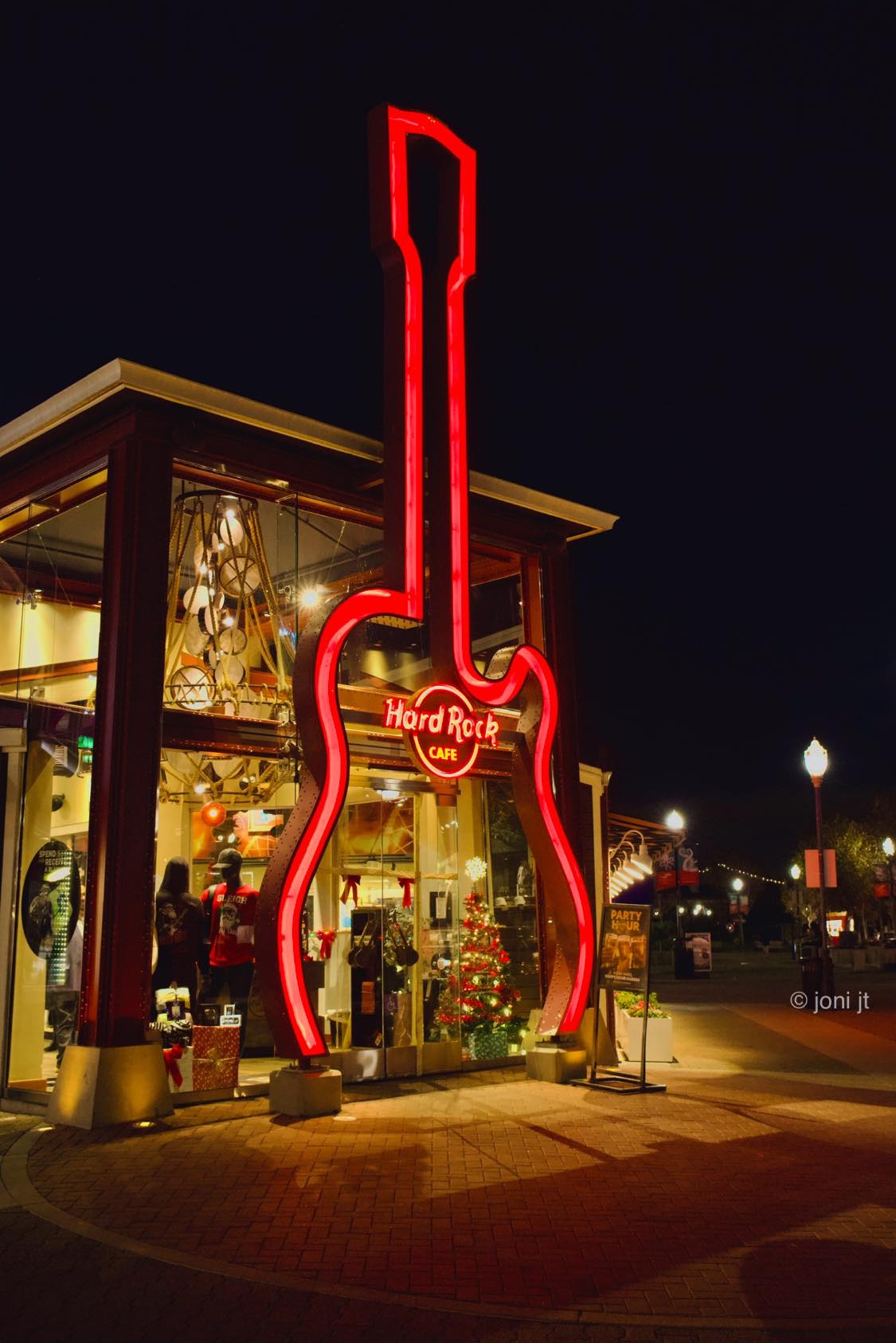 The Hard Rock Cafe in San Francisco will celebrate their 35th