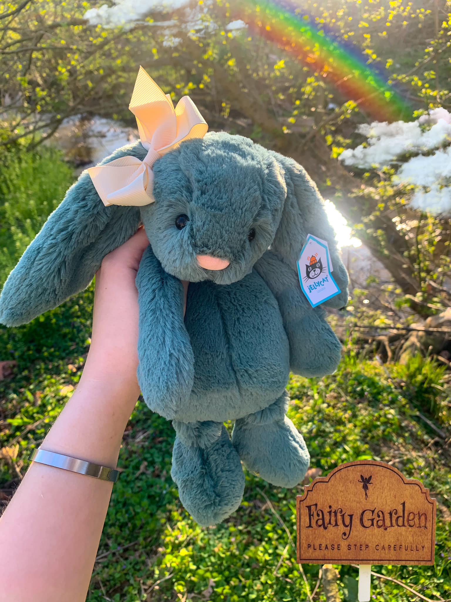 Meet Bashful Luxe Bunny Pine — self-taught treehouse designer and