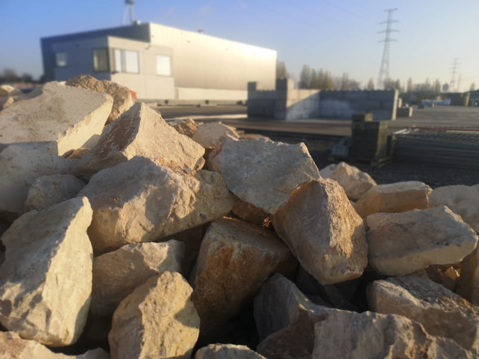 New : mooie Bourgondische rotsen... - Ghent Aggregates
