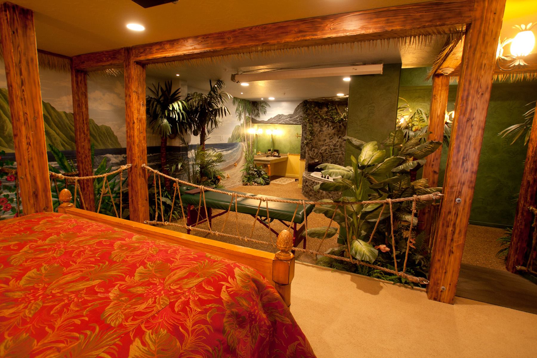 This week's... - Destinations Inn Luxury Theme Rooms