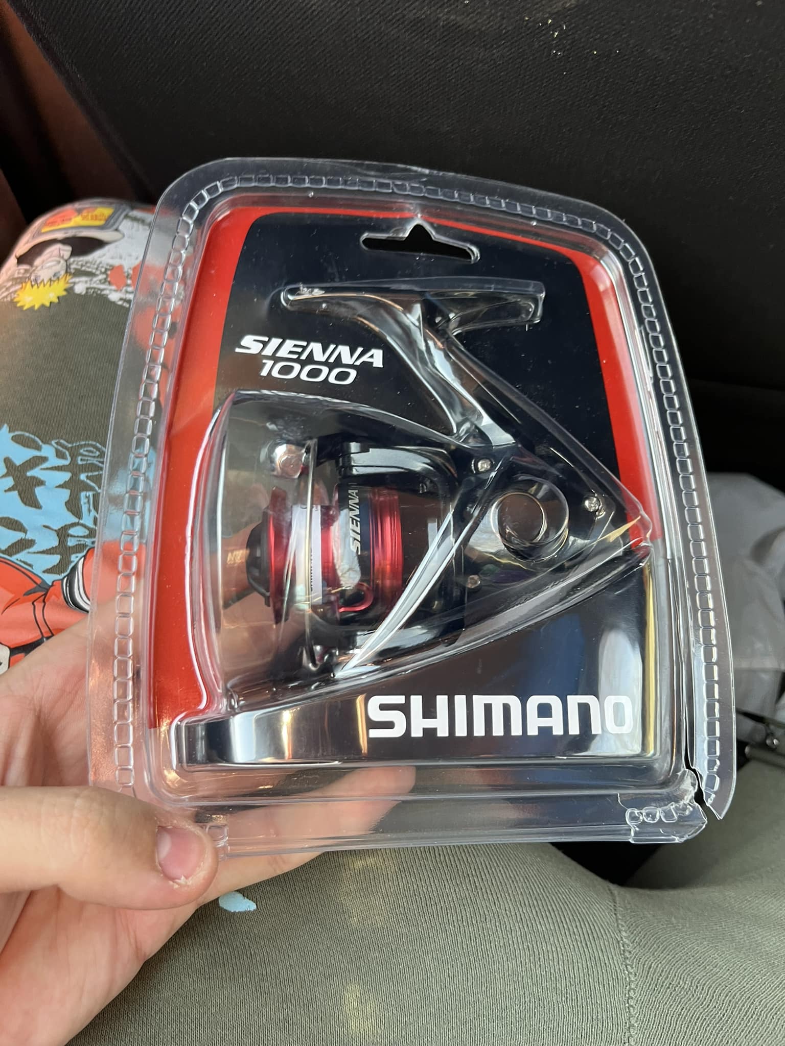 shimano sienna 1000 fb - 4000 Spinning Reel New and improved Sienna rear drag reels offer anglers Shimano performance in an affordable and compact package SHIMANO Sienna 1000 both sides