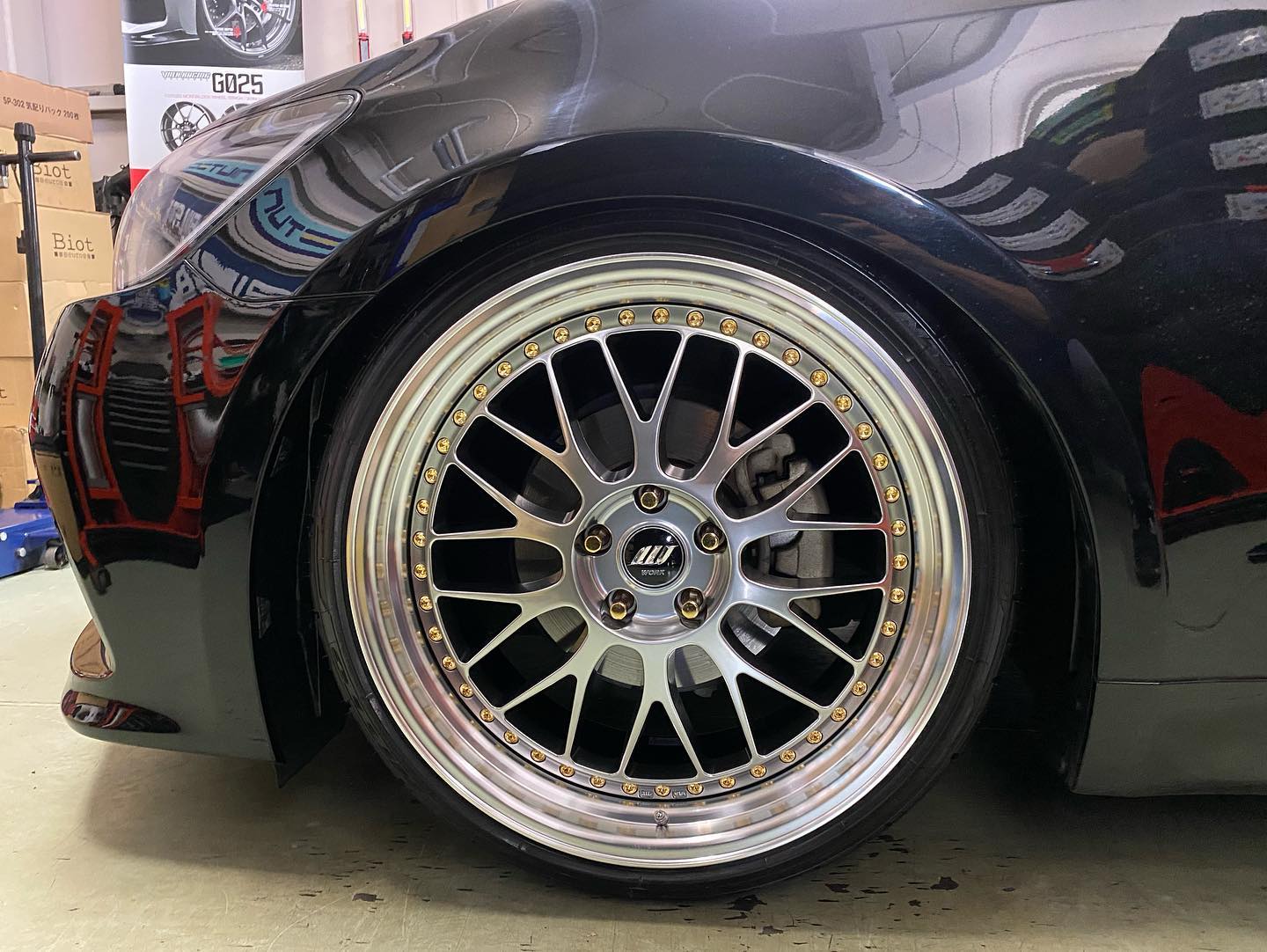 Fくん210クラウンアスリート後期♪ WORKジスタンスW10M インストール