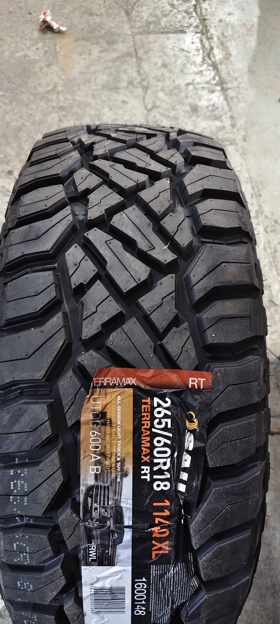RYDANZ 265/35R18 REVIMAX R23 YA2912 K RYDANZ REVIMAX R23