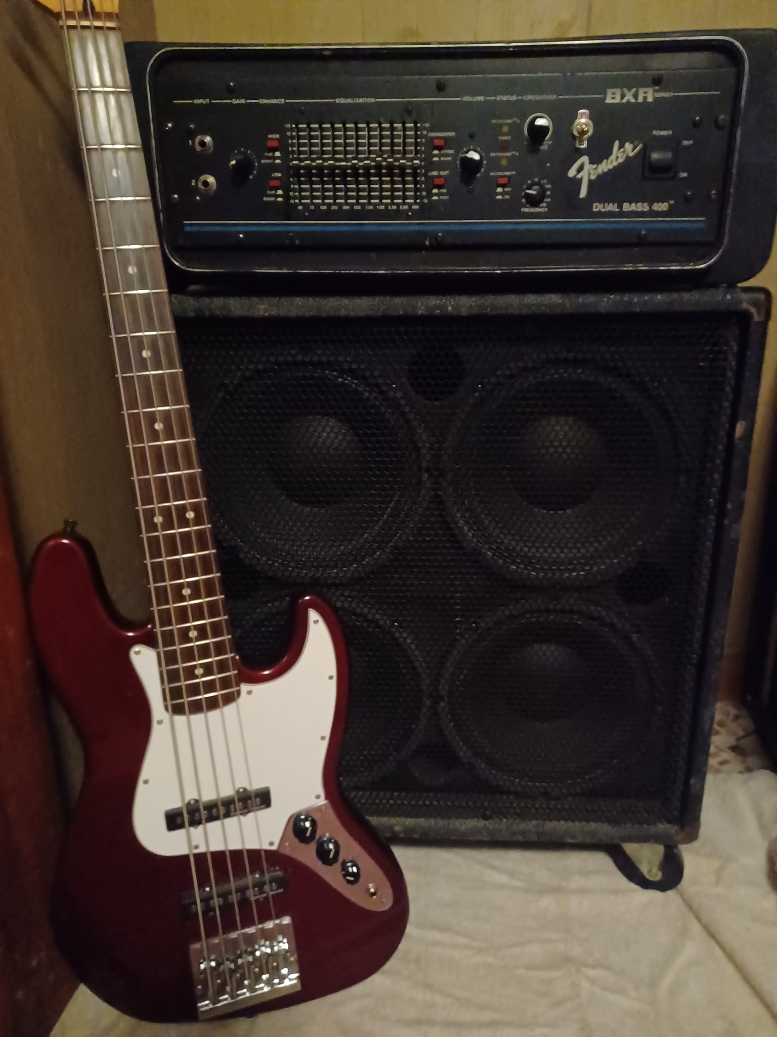 Fender BXR 100 guitar amplifier