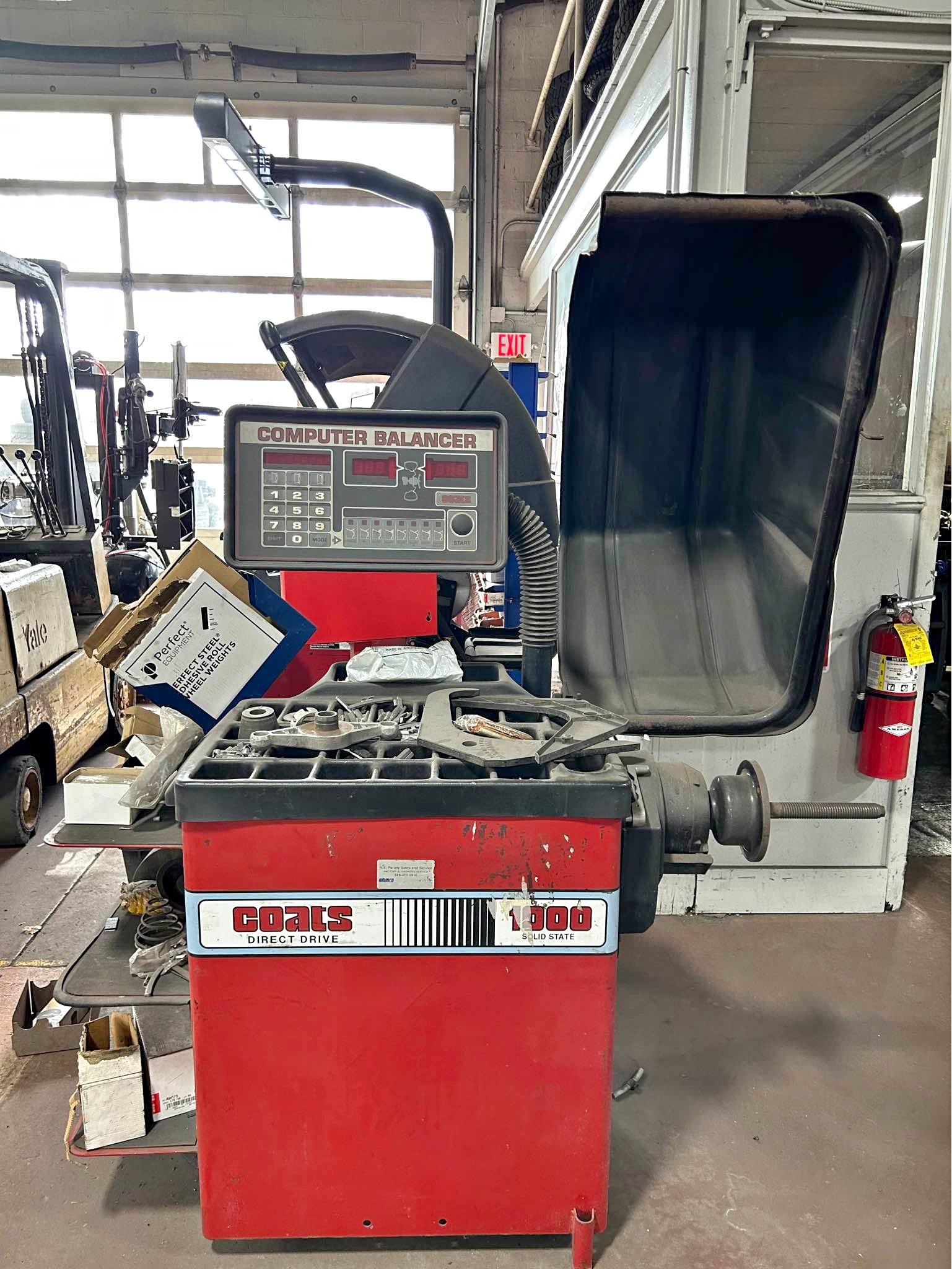 Coats Tire Machine and Balancer - Air Tools - Chicopee, Massachusetts ...