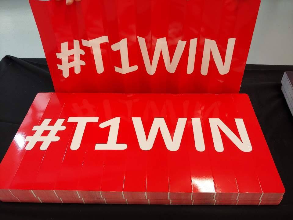 We have T1 fansigns... - T1 League of Legends / T1 리그오브레전드 | Facebook
