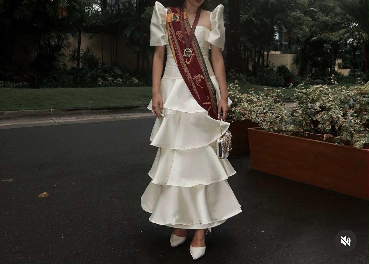 ✨LF FILIPINIANA FOR GRADUATION (RENT ONLY)✨
