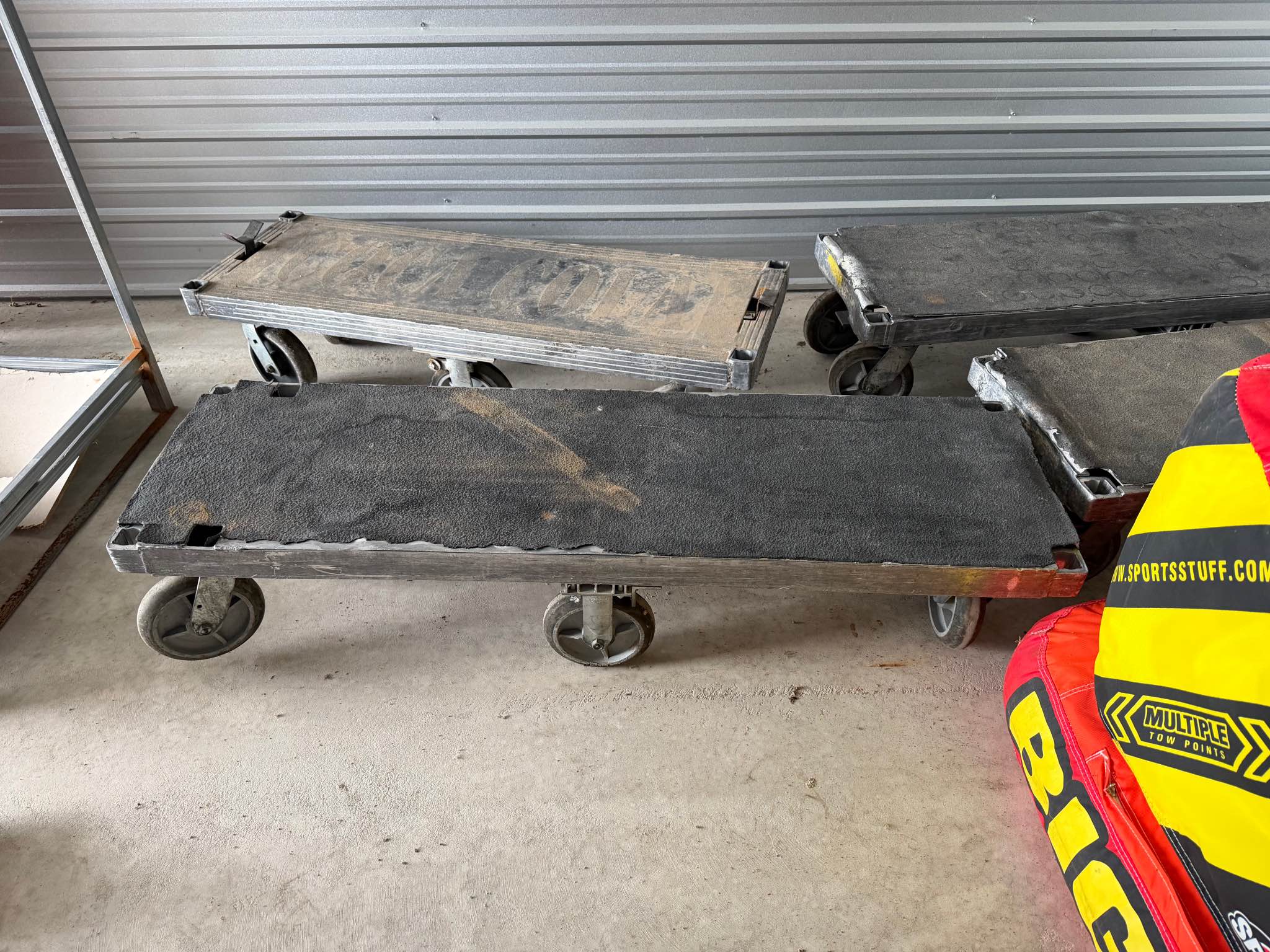 6 wheeler heavy duty with side rails Rolling carts for drinks and other ...