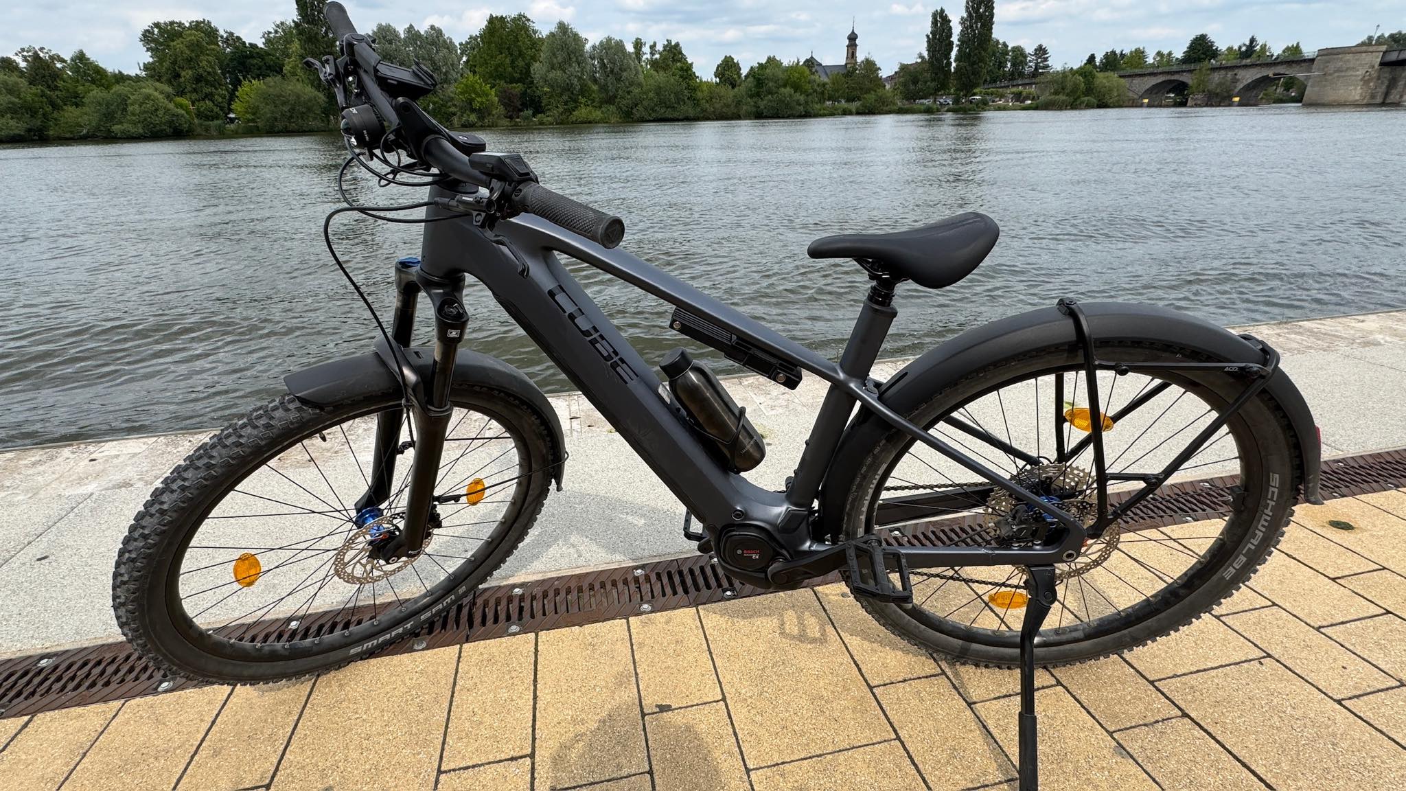 ktm fahrrad helm Fahrradhelm Factory Line II Gr. 54-58 ebike Philips Avent Aufbewahrung für Category:E Bikes MTB Cross Fully_Formula EHL 148S  12x148 mm  6 Loch  32 Loch 样式:XF4000 Sportlicher Style trifft Hightech