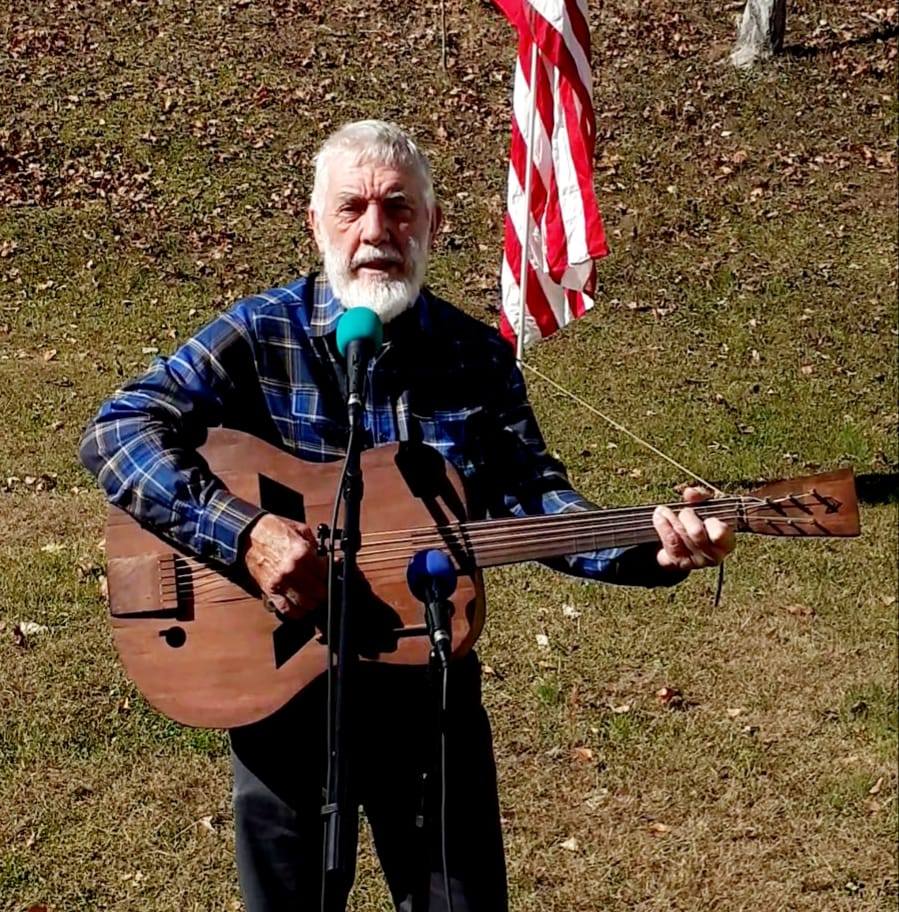 I'M BUSTED. An old Johnny Cash tune from many years back in my memory 🎶 ...