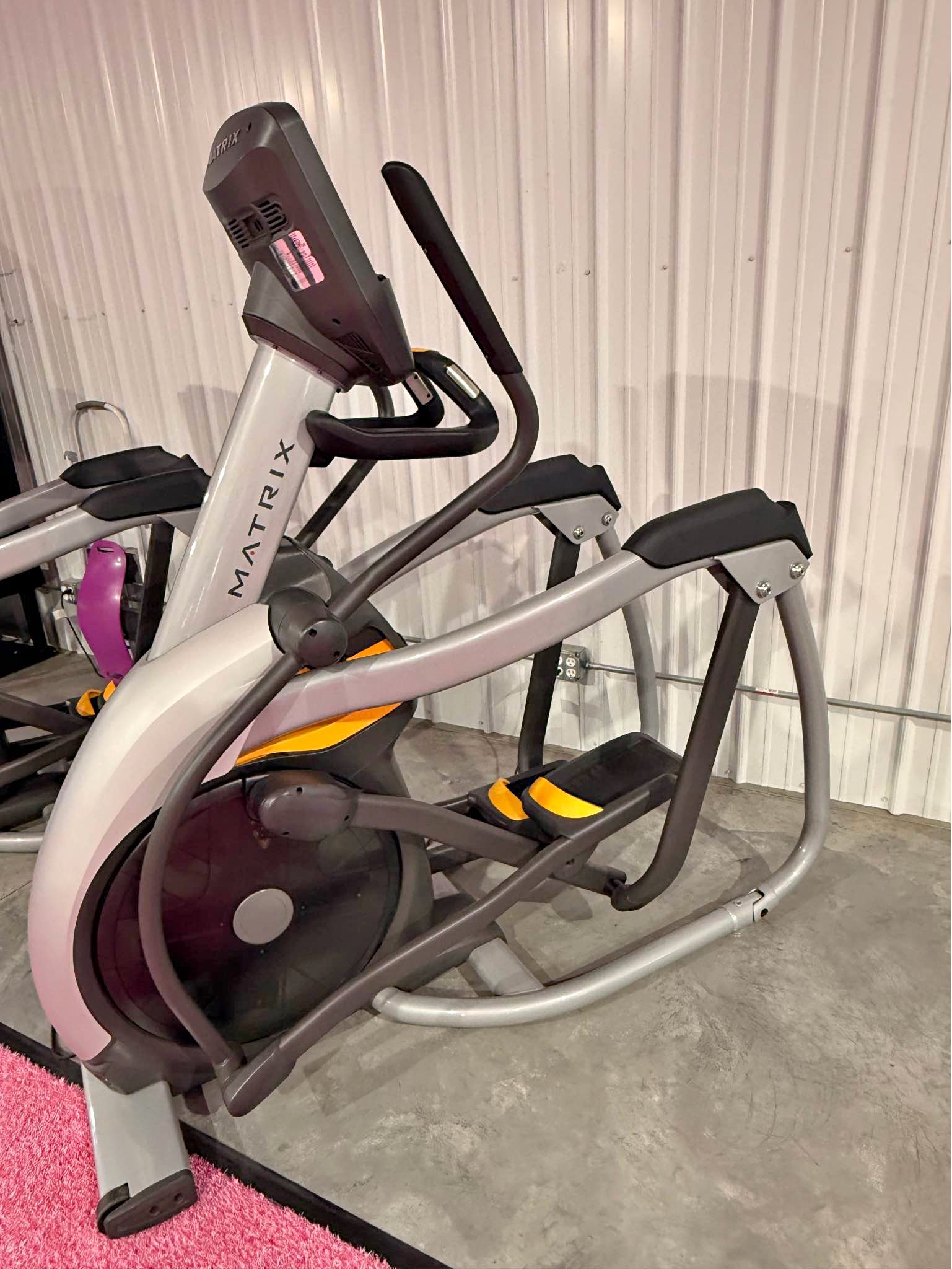 Matrix Elliptical Cross trainer - Elliptical Trainers - Bertram, Iowa ...