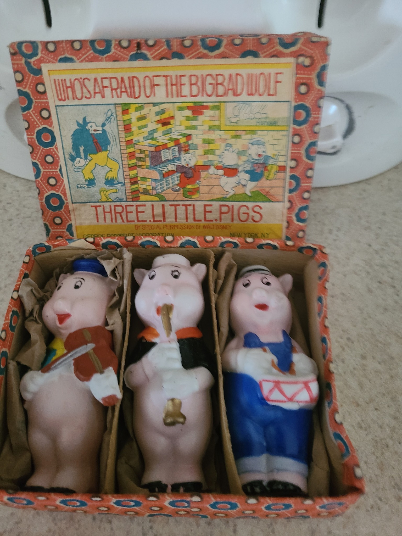 The Three Pigs フィギュアセット The Three Pigs フィギュアセット Three Little Pigs Figurines - Etsy