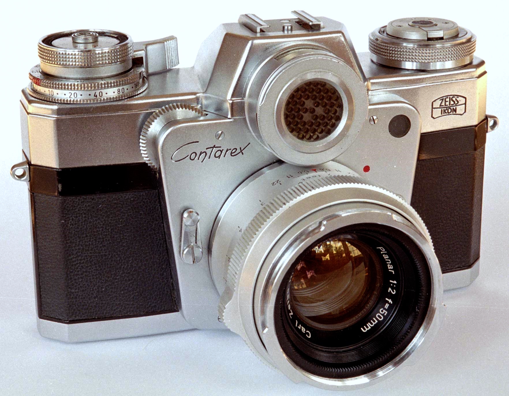 Contarex planar 50mm f/2 lens review