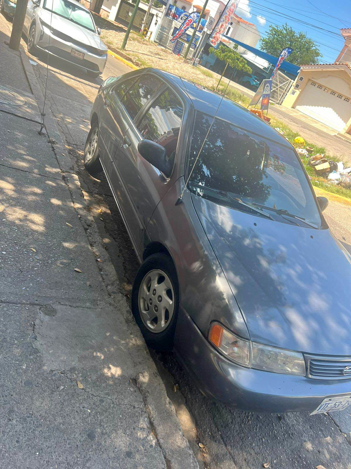 1997 Nissan Sentra