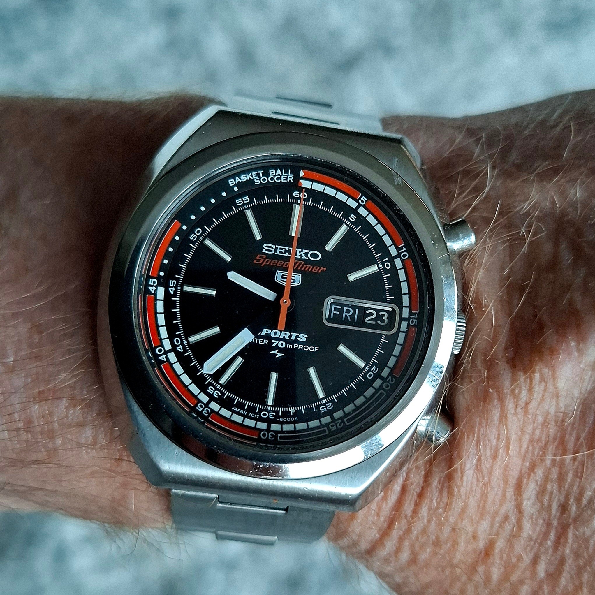 Good Day! ⌚️🇮🇹⚽️ Seiko Soccer Timer Quartz [8M32-8010