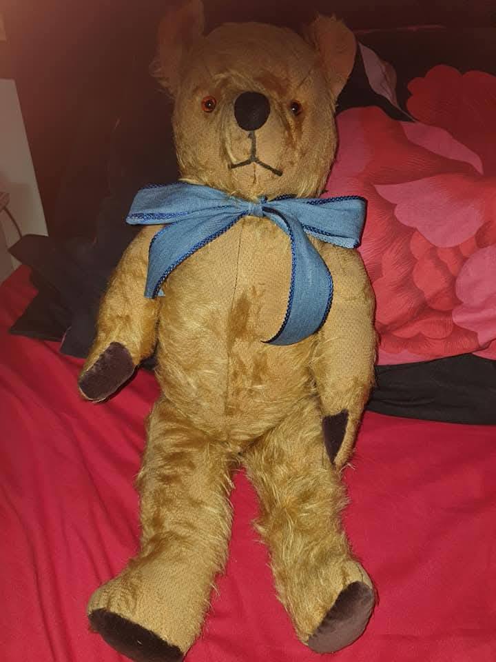 Restoring a vintage New Zealand Pedigree bear to its former charm