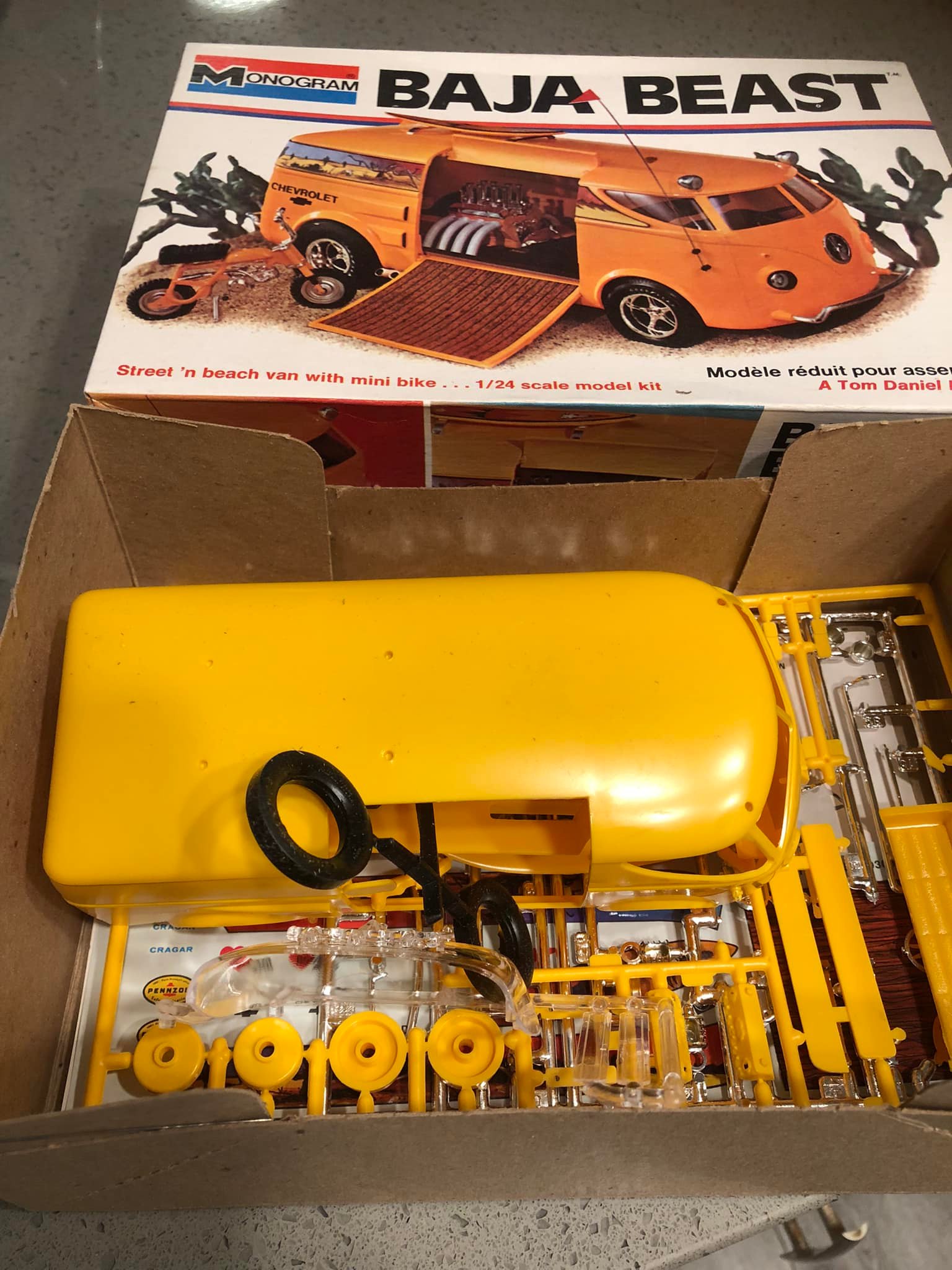 Baja Beast (1973) MONOGRAM BAJA BEAST CHEVROLET eet ח