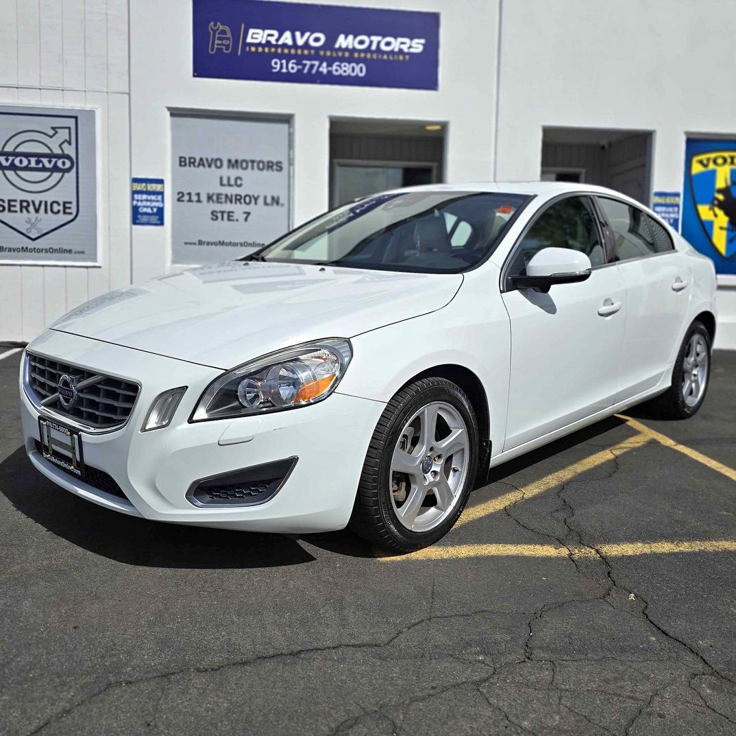 2012 Volvo S60 · T5 Sedan 4D - Cars & Trucks - Roseville, California ...