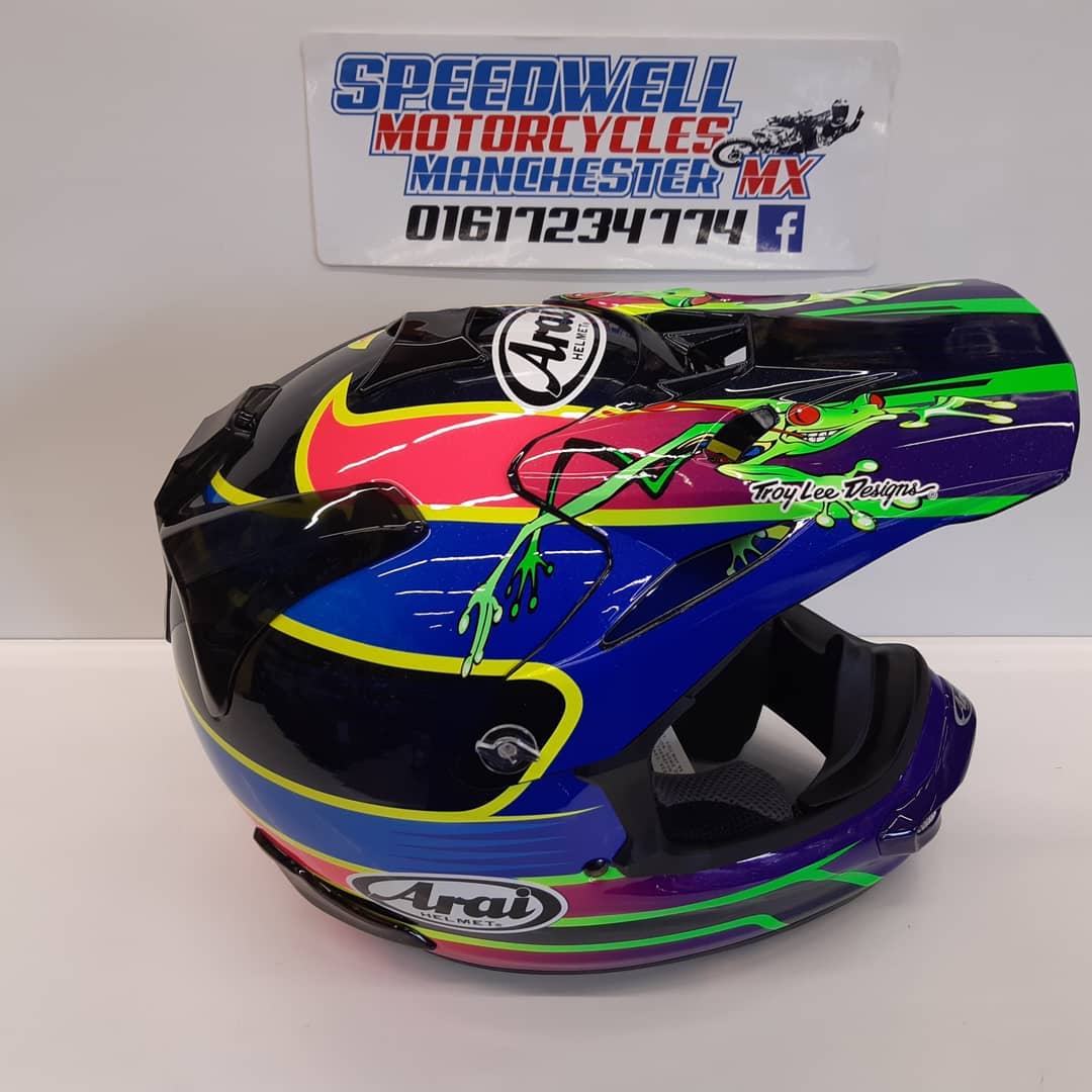 arai barcia frog helmet VX-Pro4 Fragment Yellow / XS mouth vent and top vents are all designed to break away upon impact leaving less surface mass to catch or bind Arai MX-V Helmet - Limited